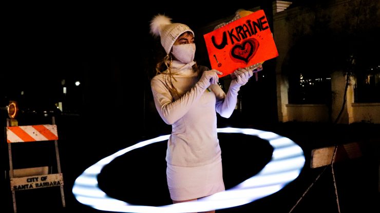 Teatru subteran în Ucraina: Actorii se întorc pe scenă într-un adăpost antiatomic