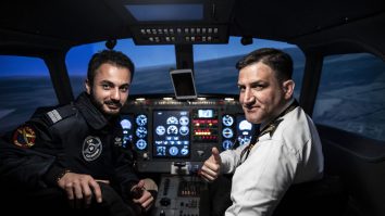 Piloții unui avion de pasageri „au adormit la 37.000 de metri” și au trecut pe lângă aeroport