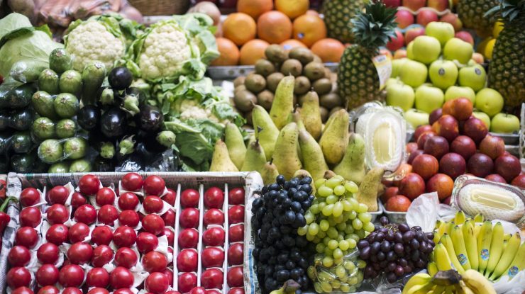 Rusia interzice importurile de produse agricole din Moldova