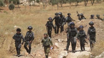 Loviturile israeliene în Gaza au ucis 8 persoane, inclusiv un militant de rang înalt