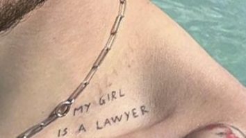 tatuaje pete davidson