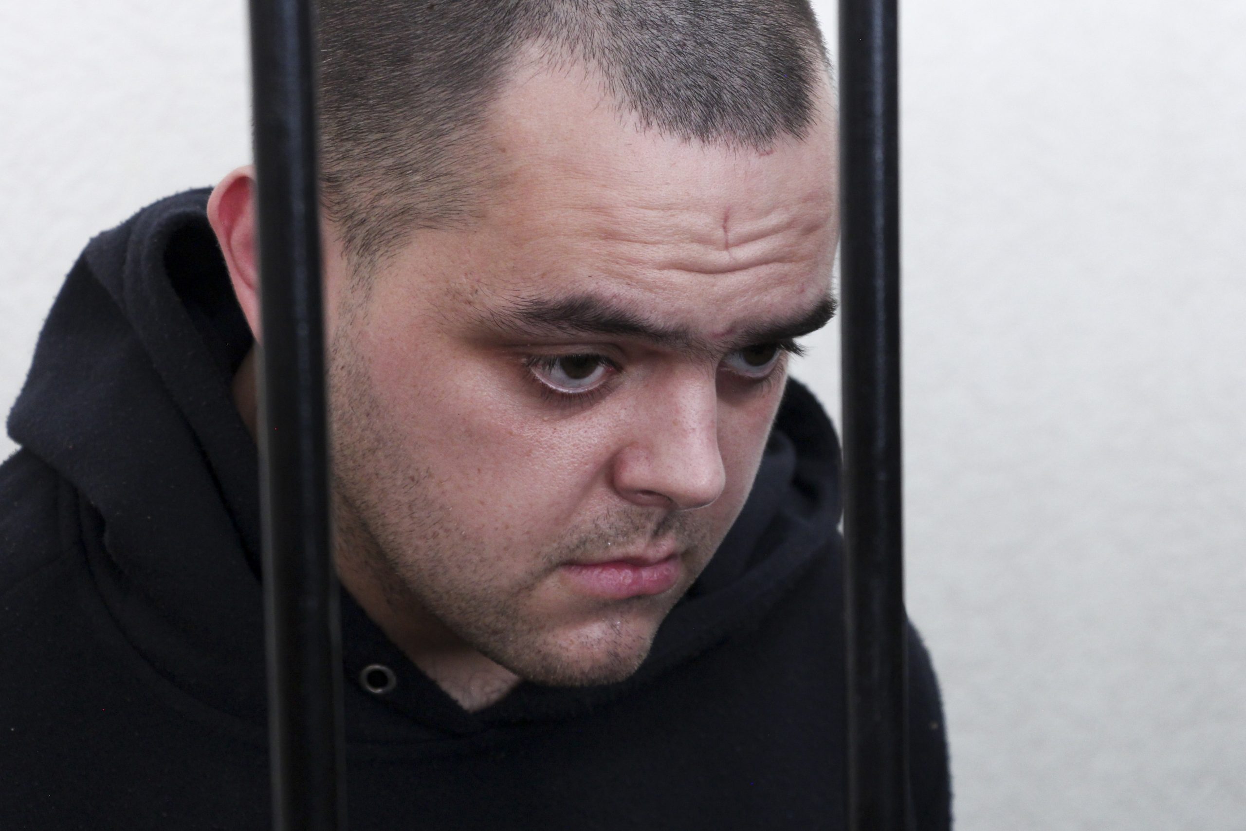 Prizonier de război înjunghiat, bătut și obligat să asculte muzică sovietică de trupele rusești