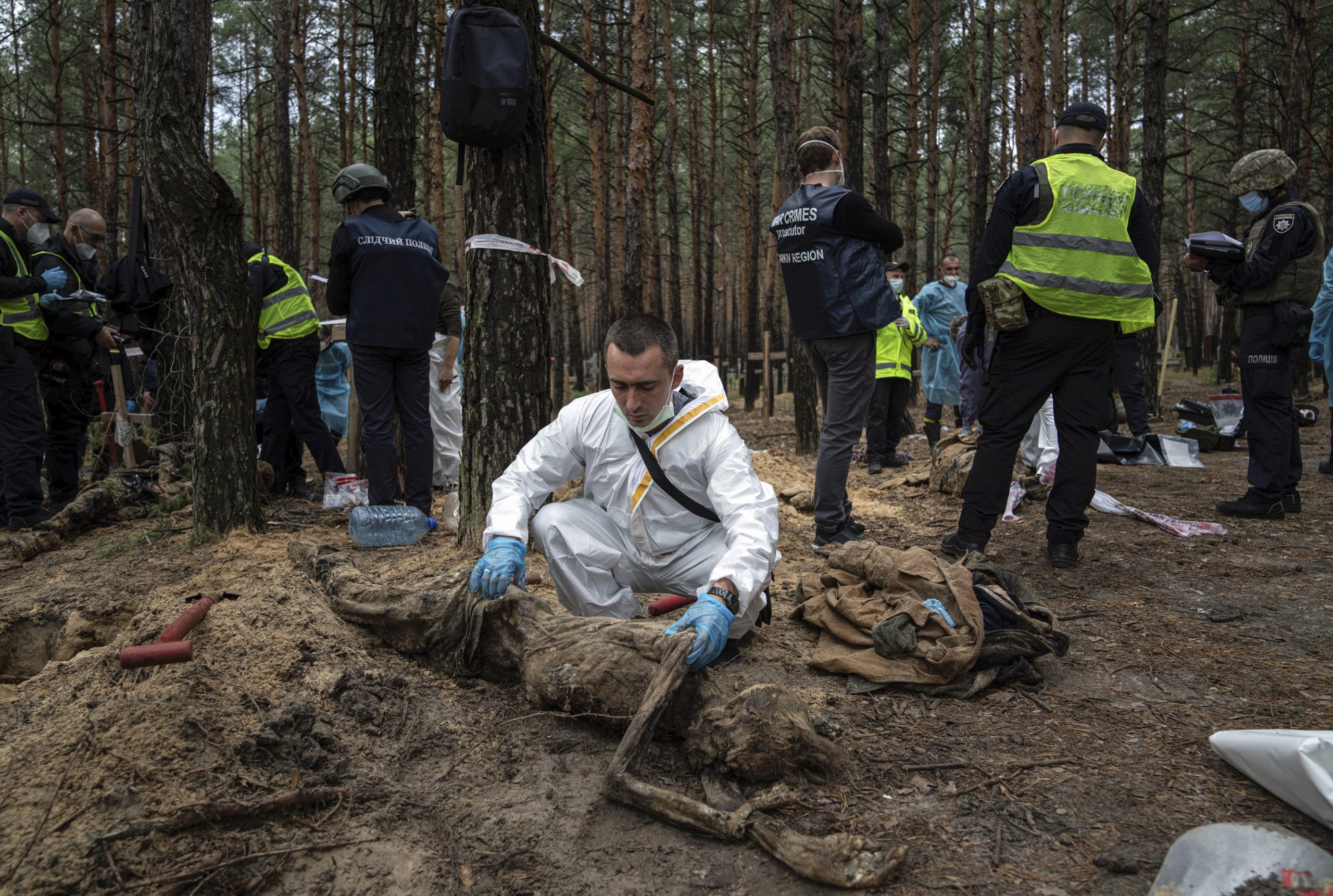 LIVE UPDATE. 209 zile de invazie. Kremlinul neagă acuzațiile de crime de război comise la Izium, după ce au fost găsite gropi comune