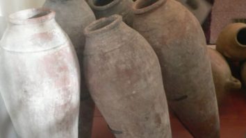 Misterul peșterii vechi