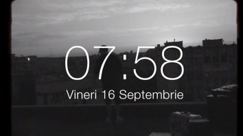 eMAG livrează de azi, vineri 16 septembrie 2022, de la ora 08:00 AM, precomenzile la iPhone 14, la easybox 