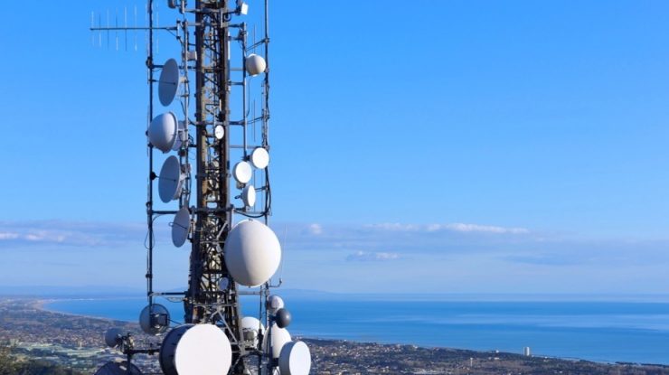 Europa se pregătește pentru o iarnă cu pene de curent în rețelele de telefonie mobilă