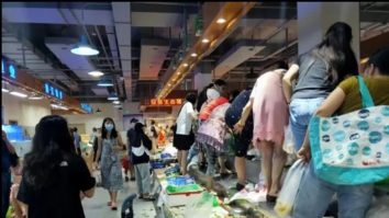 Politica ZERO-COVID!