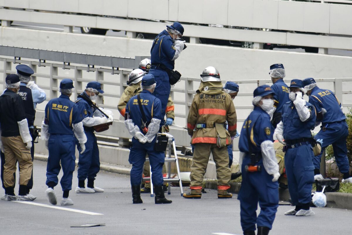 Un bărbat și-a dat foc în timpul unui protest față de funeraliile fostului prim-ministru Shinzo Abe