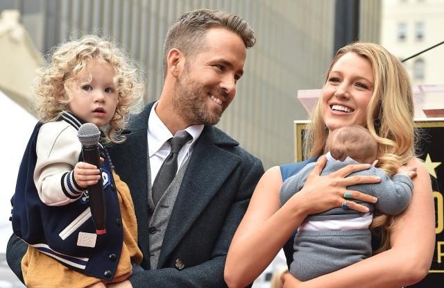 Blake Lively a dezvăluit că este însărcinată cu al patrulea copil