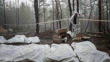 Cadavrele unor copii au fost găsite printre cele 146 de corpuri exhumate de la locul de înmormântare din Izium