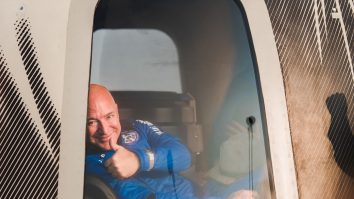 Capsula de marfă a Blue Origin a lui Bezos a fost anulată la jumătatea zborului în urma unui accident de lansare