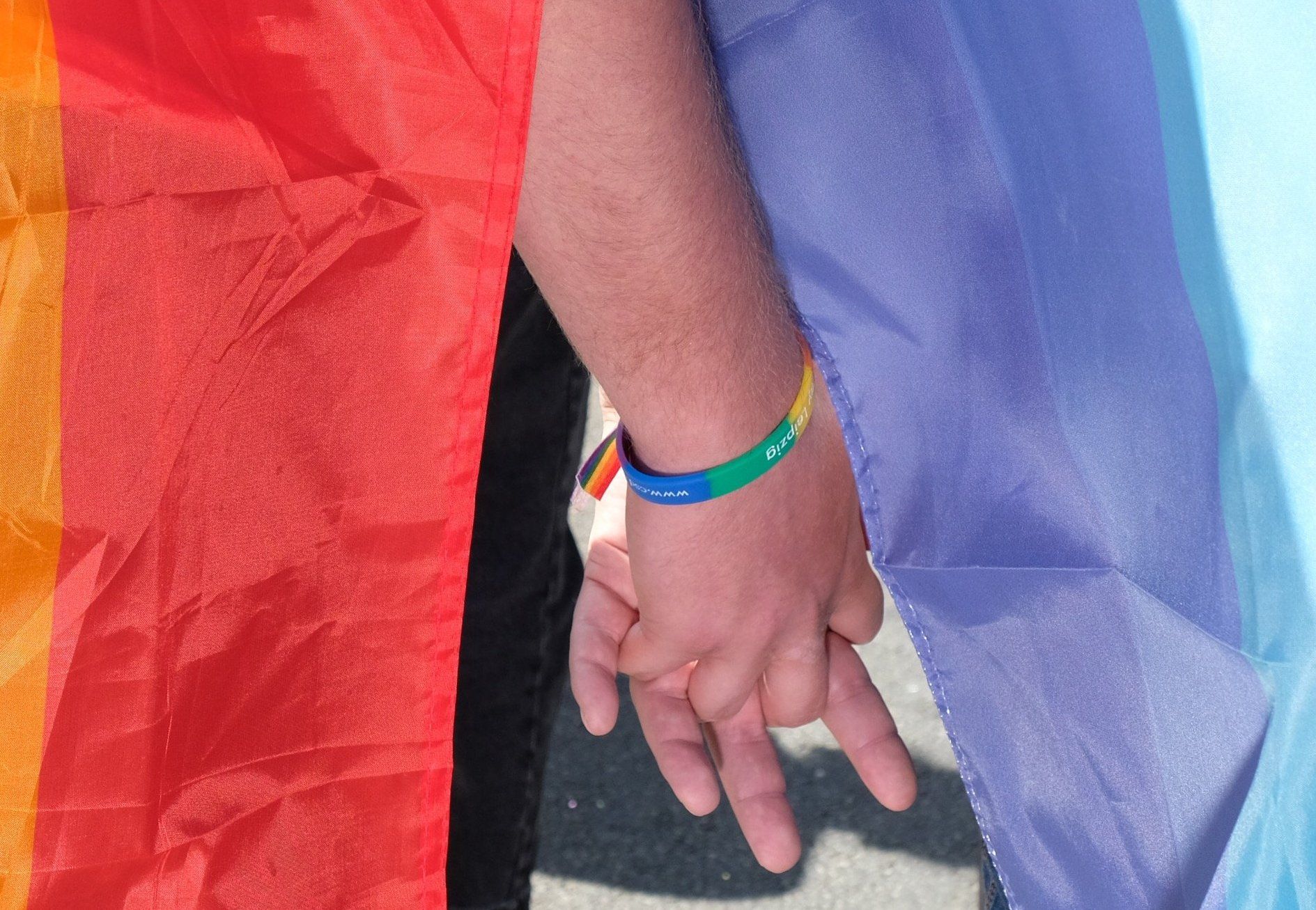Iran: Două femei au fost condamnate la moarte pentru activismul lor în sprijinul comunității LGBT