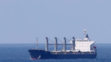 Prima navă de război a Turciei din ultimul deceniu acostează în Israel