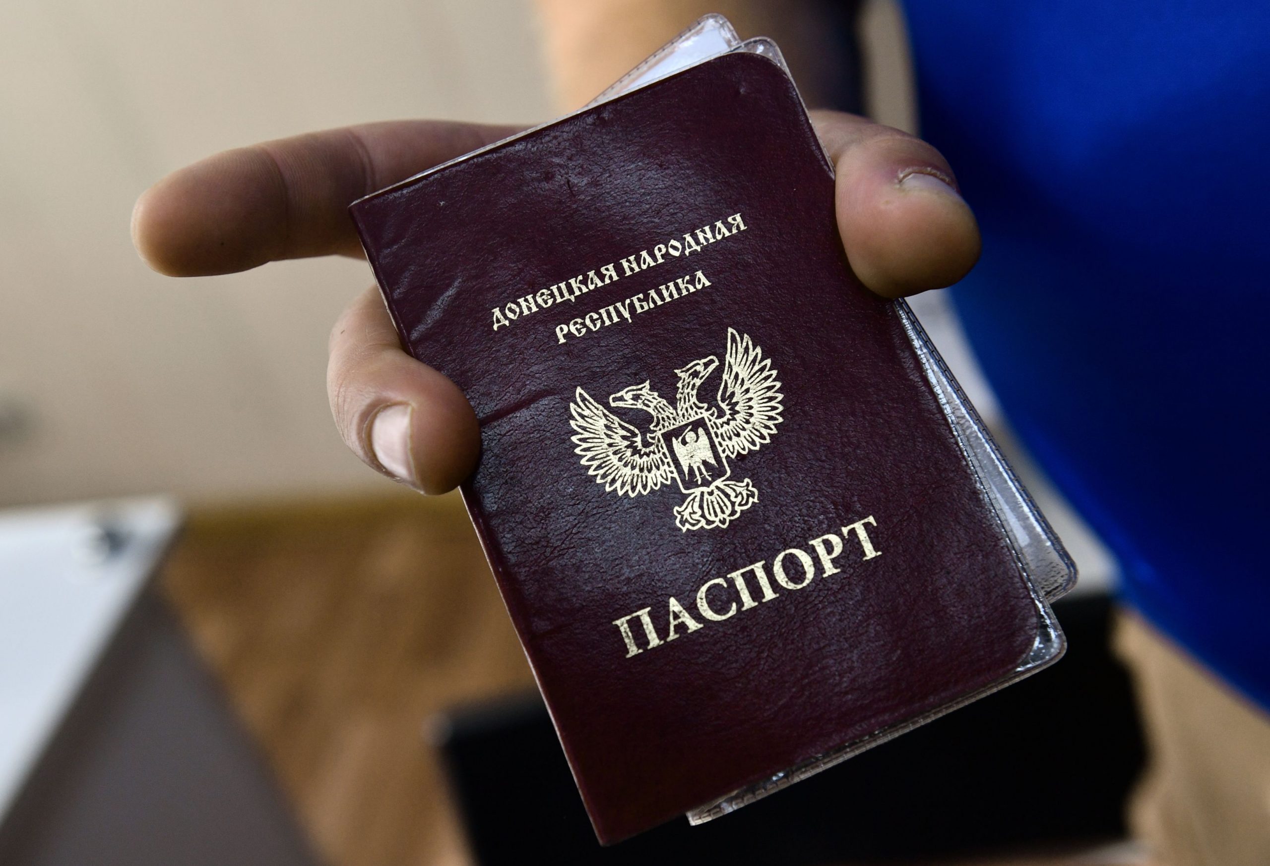 VIDEO. „Referendumurile” lui Putin în estul Ucrainei. „Oamenii merg la acest referendum amenințați cu arma”