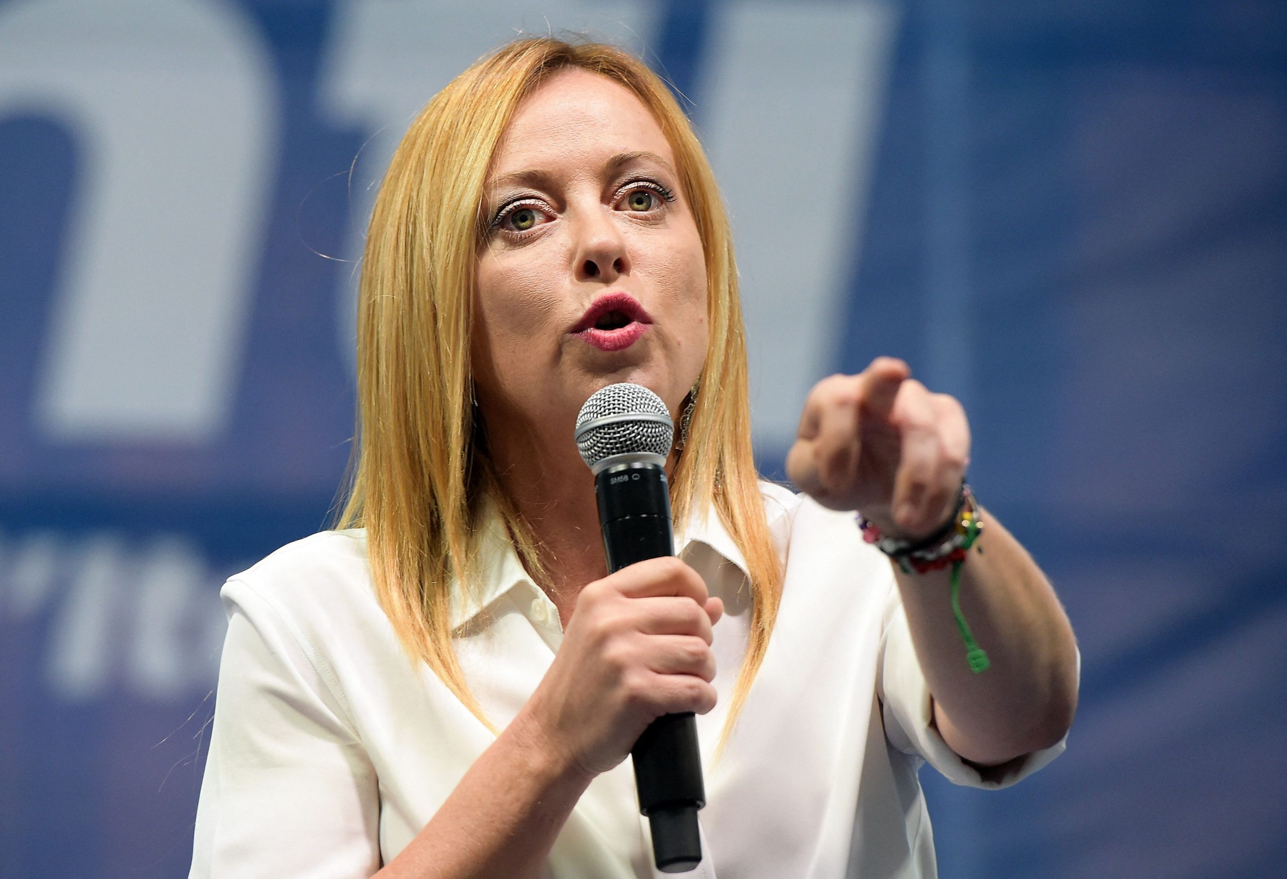 Europa își ține respirația în timp ce Italia se pregătește să voteze pentru liderul extremei drepte