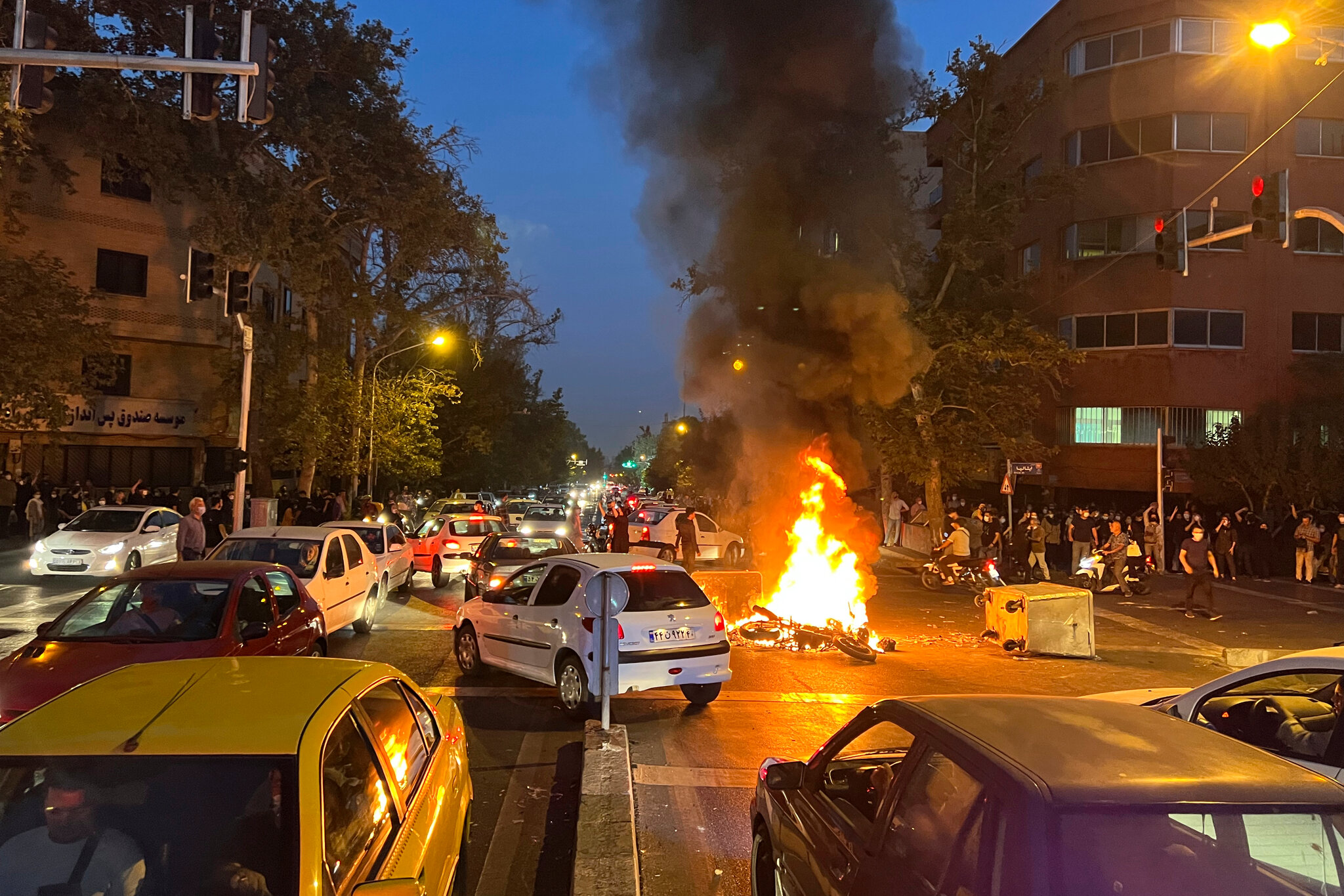Cel puțin 36 de persoane au murit în timpul protestelor din Iran față de moartea lui Mahsa Amini