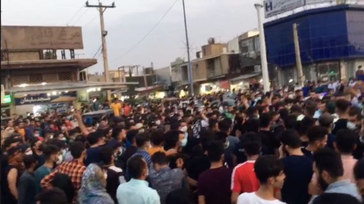 Protestele din Iran continuă în timp ce tensiunile dintre UE și Teheran cresc