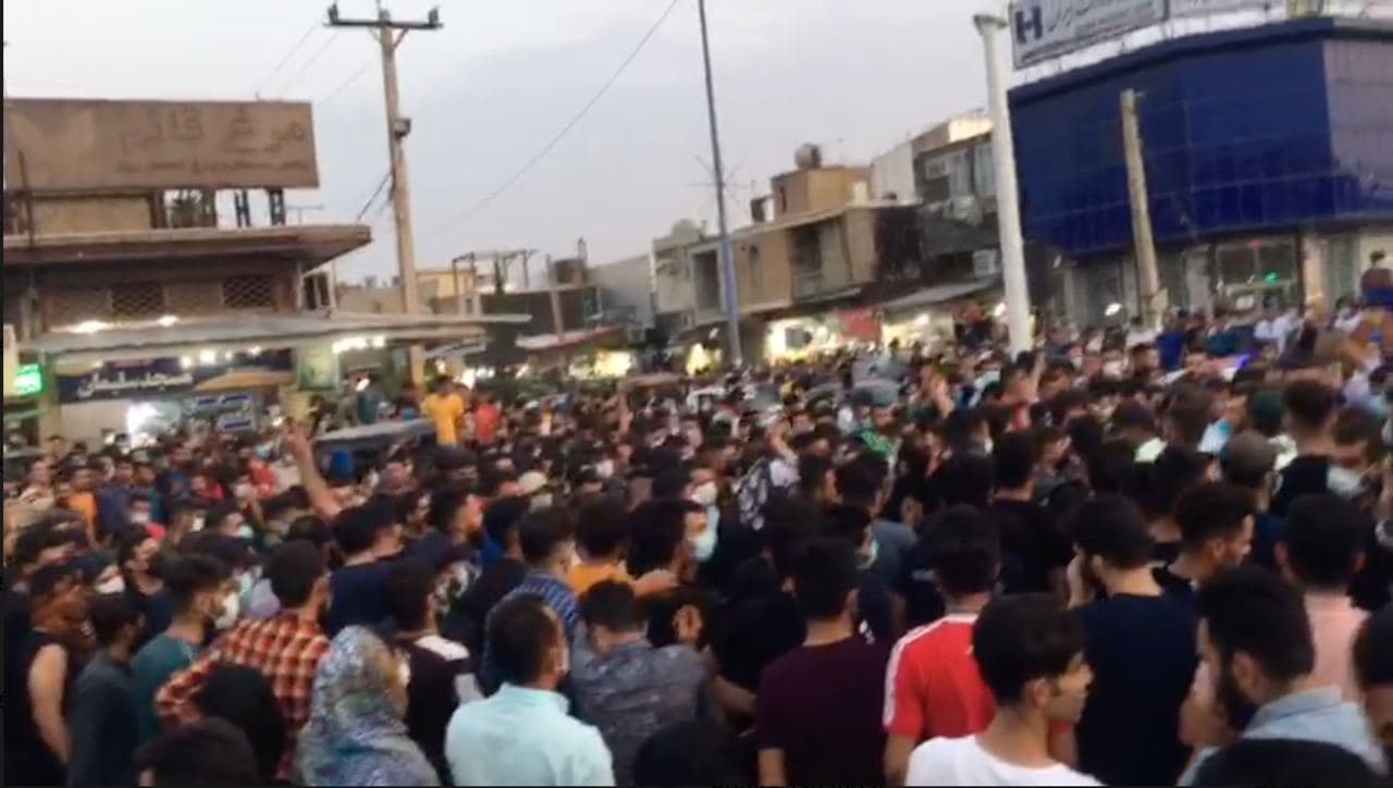 Protestele din Iran continuă în timp ce tensiunile dintre UE și Teheran cresc
