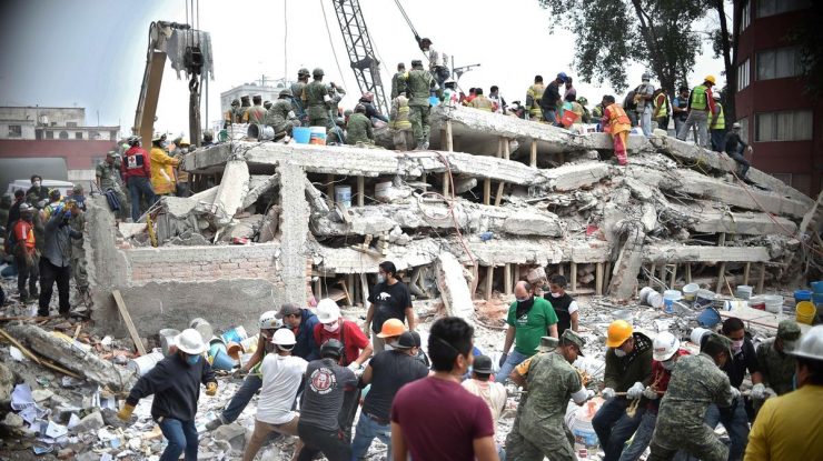 Două persoane au murit în urma unui cutremur cu magnitudinea de 7,7 grade în Mexic