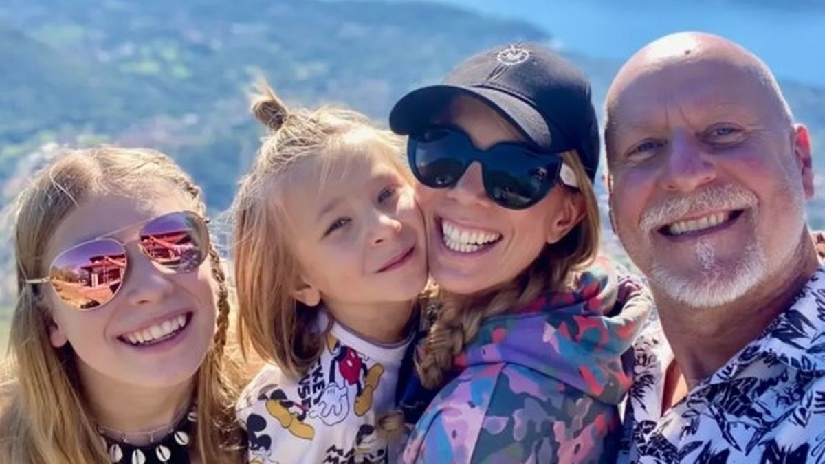 Ultima imagine cutremurătoare a milionarului german și a familiei sale, înainte de a muri în accidentul de avion privat