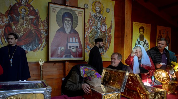 Sfântul Mare Mucenic Dimitrie Izvorâtor de mir, jertfa care aduce bucurie