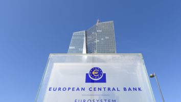 Banca Centrală Europeană majorează rata dobânzii de referință, ca parte a acțiunii de reducere a inflației în zona euro