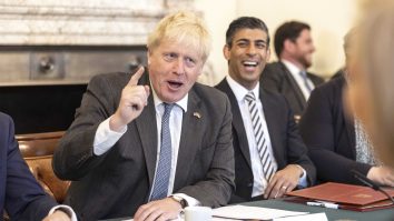 Cursa pentru noul lider conservator a început. Sunak, Johnson și Mordaunt au cea mai mare susținere