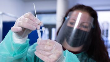 China: Explozie de cazuri COVID. Se pot înregistra peste 1 milion de decese până în 2023