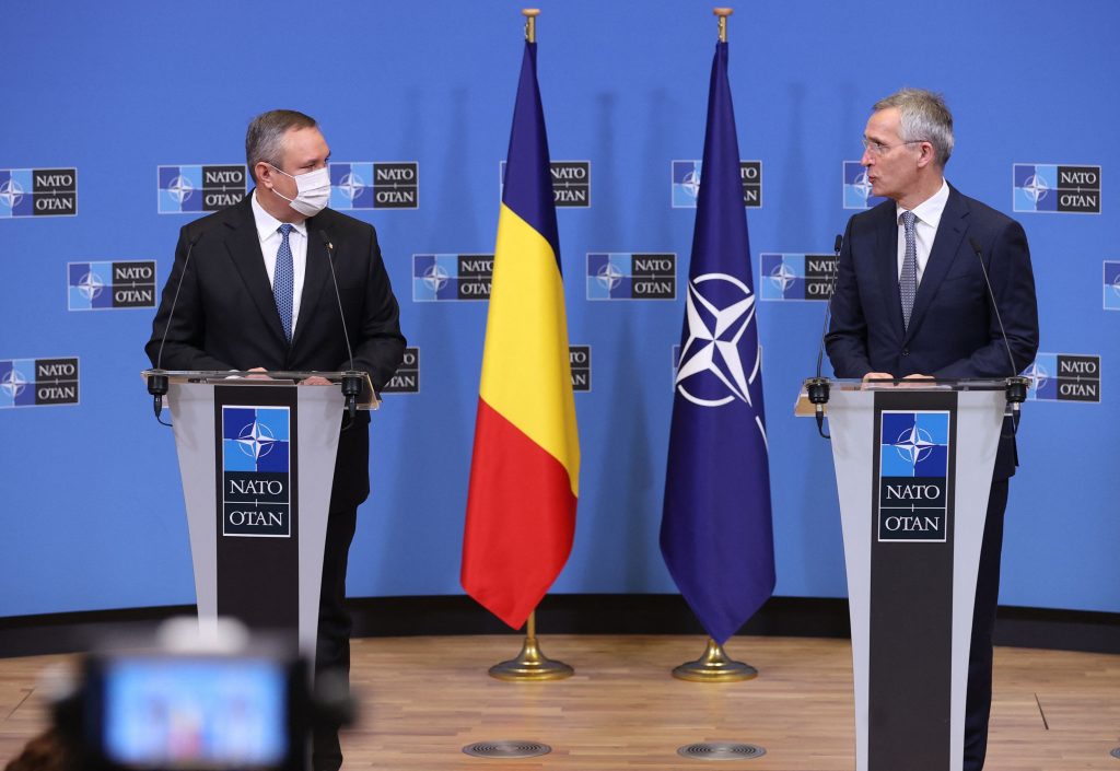 Jens Stoltenberg, alături de Nicolae Ciucă: Suntem gata să apărăm România şi toate ţările aliate