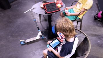 STUDIU. Copiii „gameri" prezintă performanțe cognitive mai bune