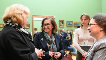 Nada Rudan a descoperit dragostea pentru pictură la 87 de ani.