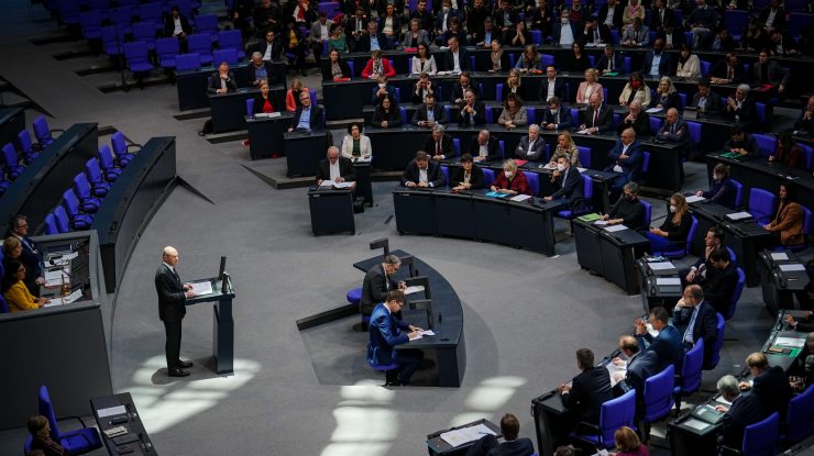 Parlamentul german a aprobat un fond de 200 de miliarde de euro pentru a face față crizei energetice