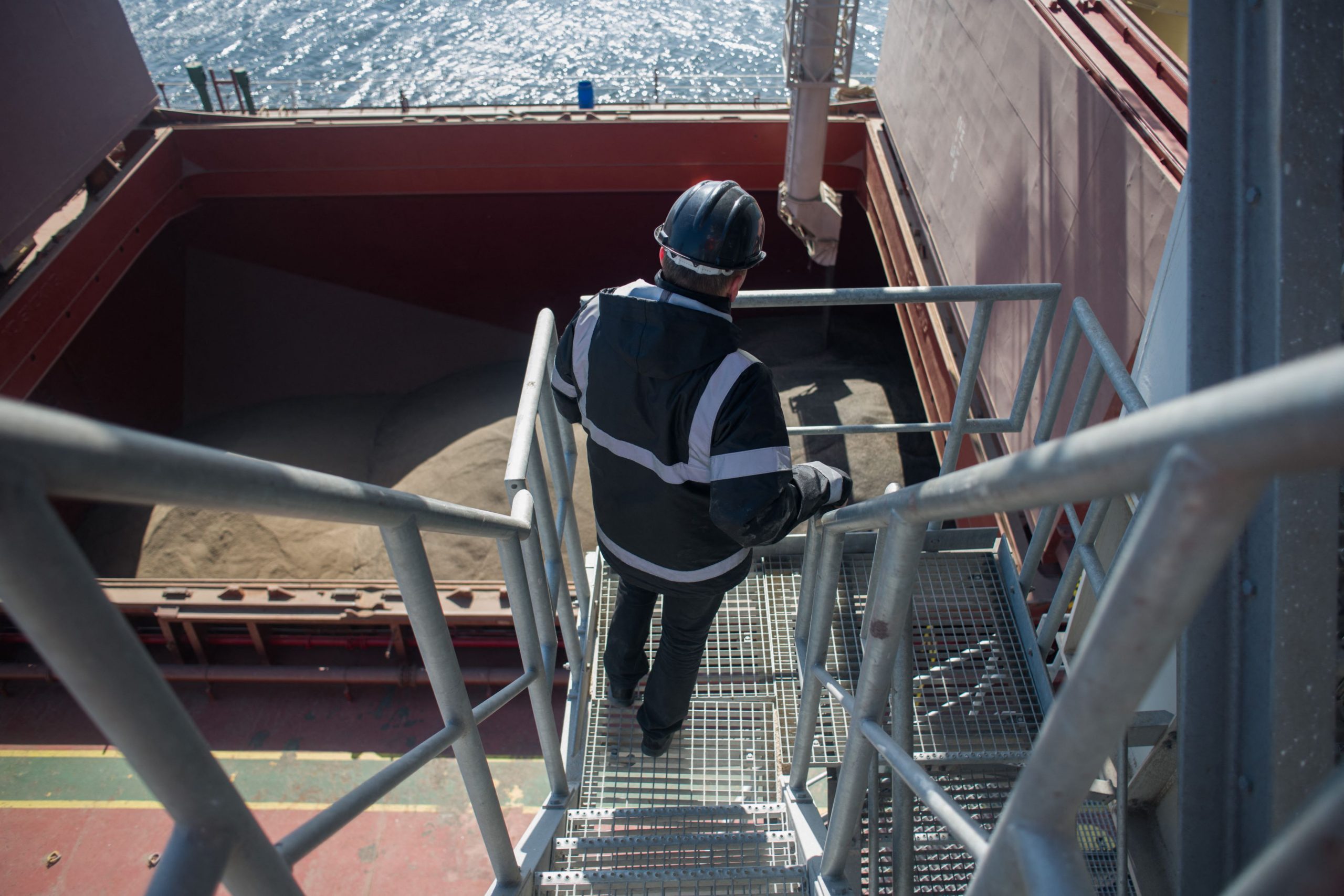 Export cu cereale din Ucraina: Douăsprezece nave au plecat din porturile ucrainene