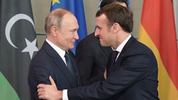 Moscova este nemulțumită de declarația lui Macron potrivit căreia Rusia „destabilizează” Caucazul