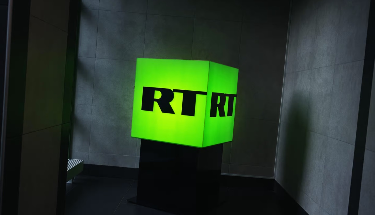 Ucraina cere interzicerea la nivel mondial a postului rusesc RT, după ce un prezentator a îndemnat la înecarea copiilor ucraineni