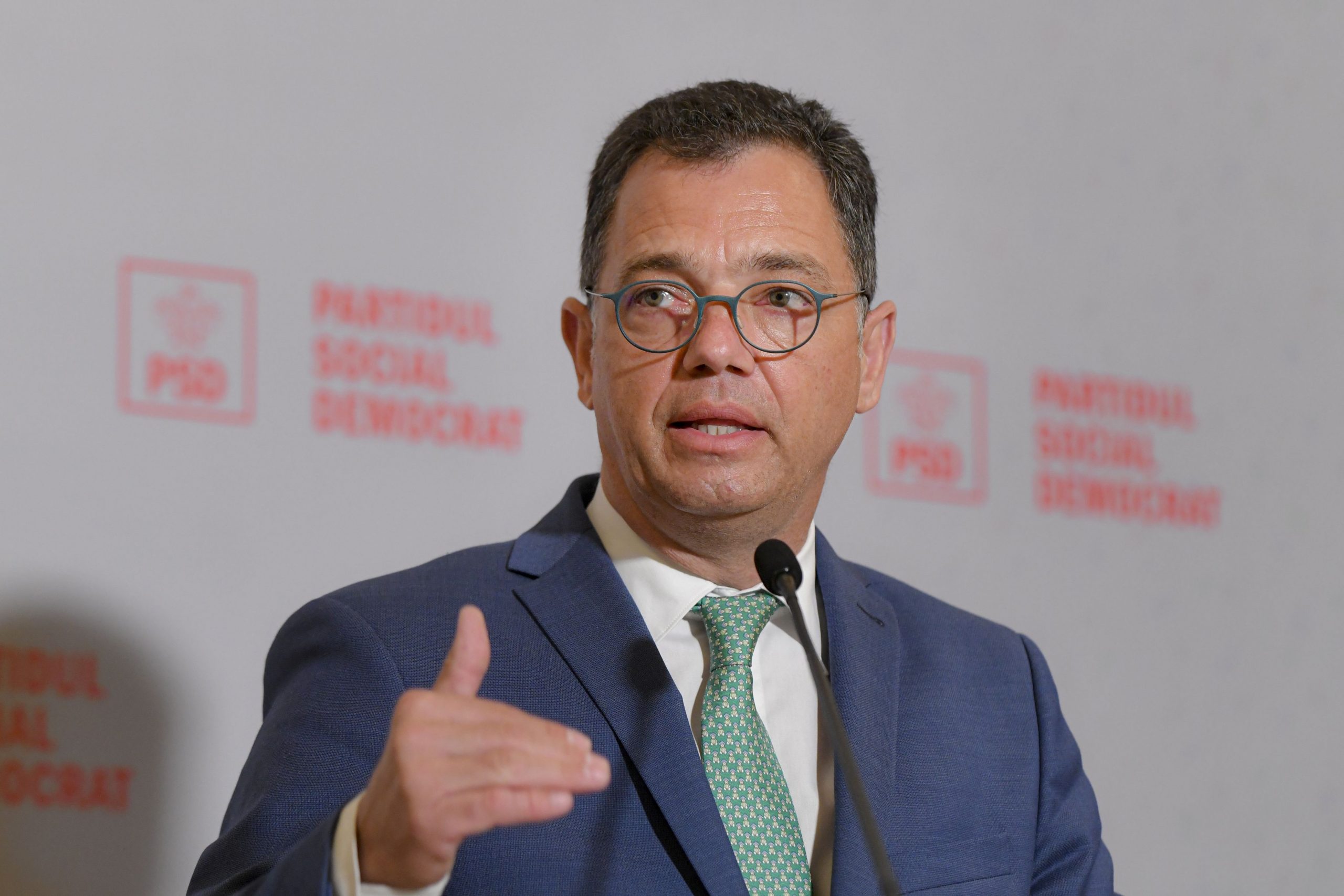 Liderii PSD, ședință de urgență, după demisia lui Dîncu