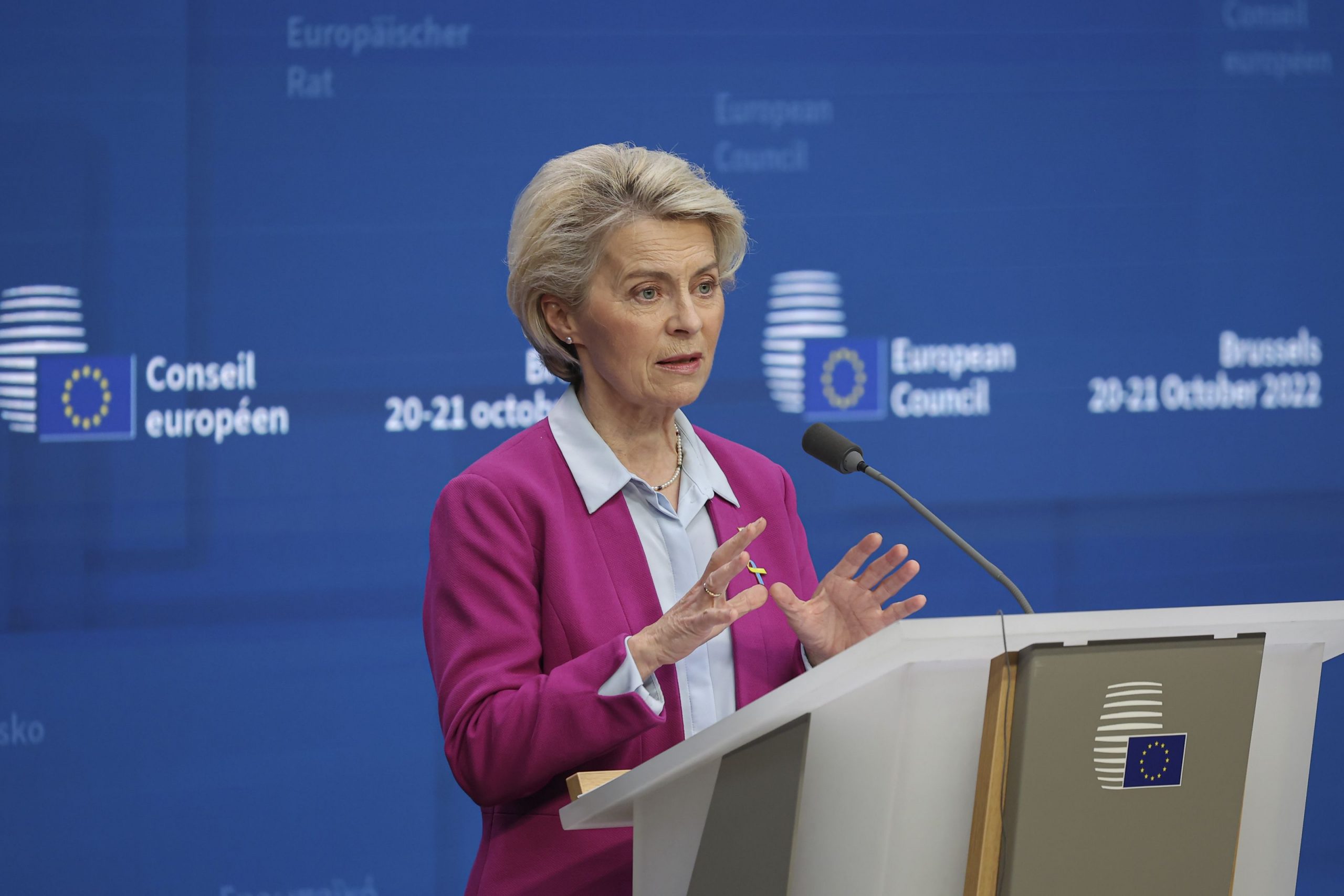 Comisia Europeană a efectuat plata primei tranșe de 2,6 de miliarde de euro către România