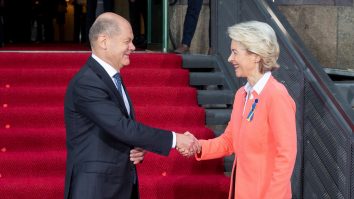 Olaf Scholz: Reconstrucția Ucrainei trebuie să înceapă acum, solicită cancelarul german