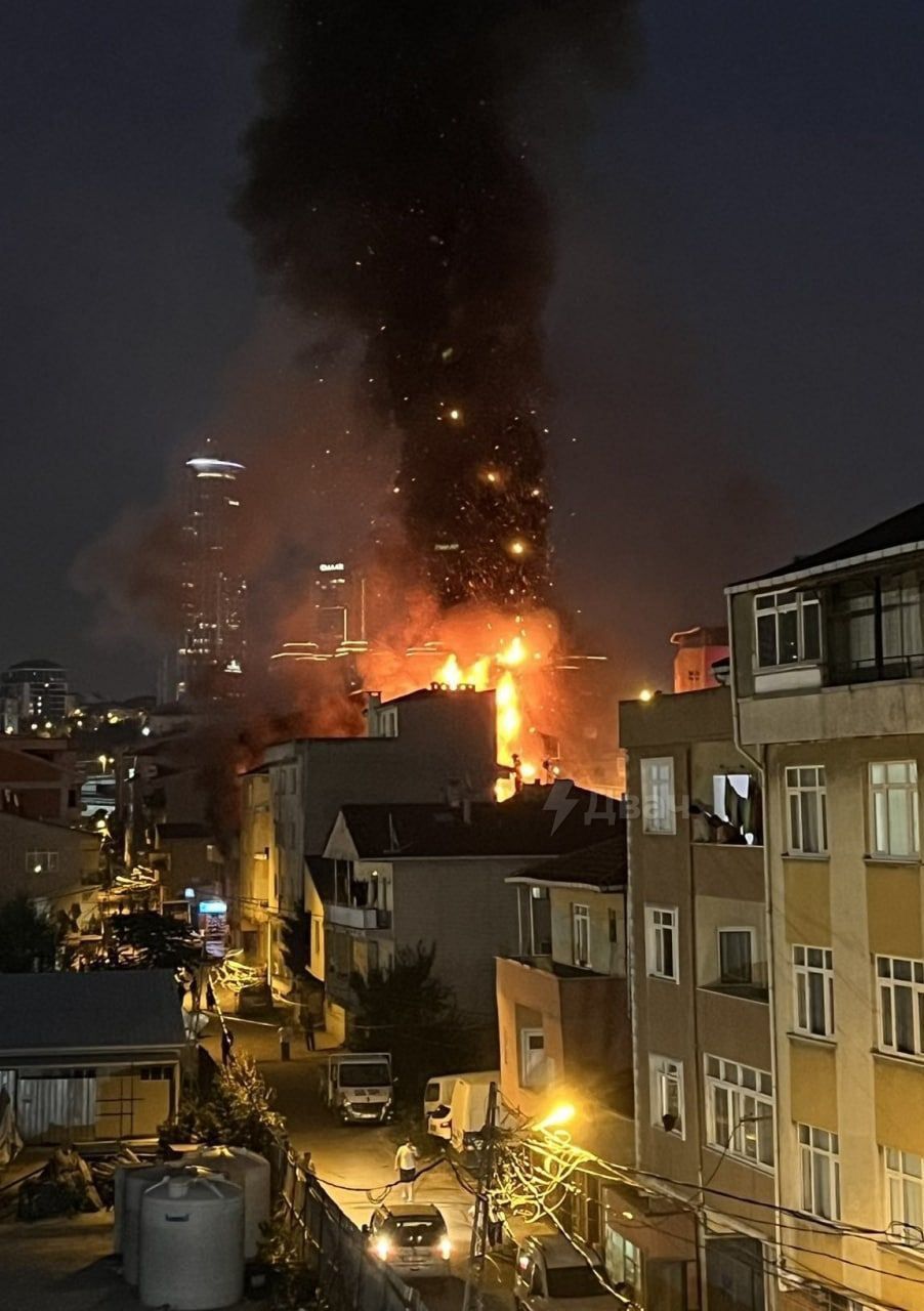 VIDEO. Trei persoane au murit în urma unei explozii într-o clădire rezidențială din Istanbul