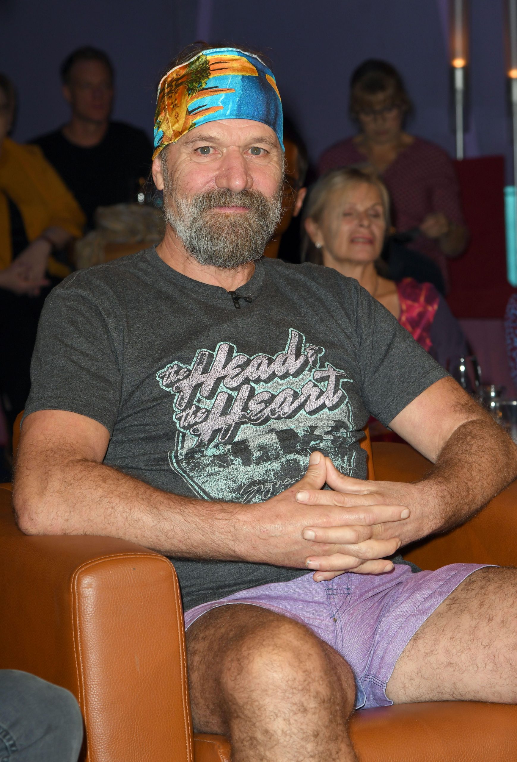 VIDEO. Wim Hof sau „Omul de gheață” te învață cum un duș rece în fiecare zi poate ajuta la prevenirea bolilor