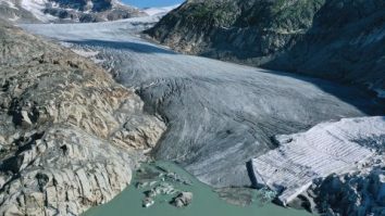 Noile studii arată că ghețarii elvețieni se topesc cu cea mai mare viteză înregistrată vreodată