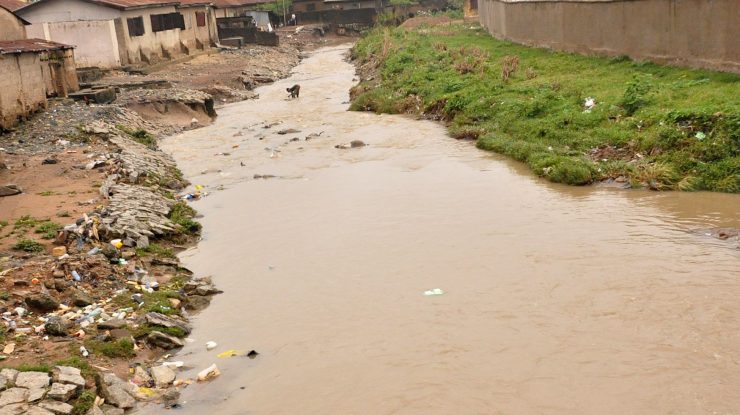 Cel puțin 10 morți și 60 de dispăruți după ce o barcă s-a răsturnat în statul Anambra din Nigeria