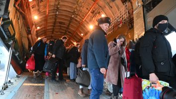 Numărul rușilor care intră în UE, stabil în pofida anunțului de mobilizare