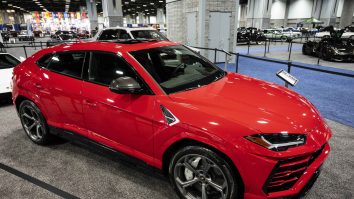 Salonul Auto București și Accesorii 2022, un paradis pentru iubitorii de tehnologie și cai putere