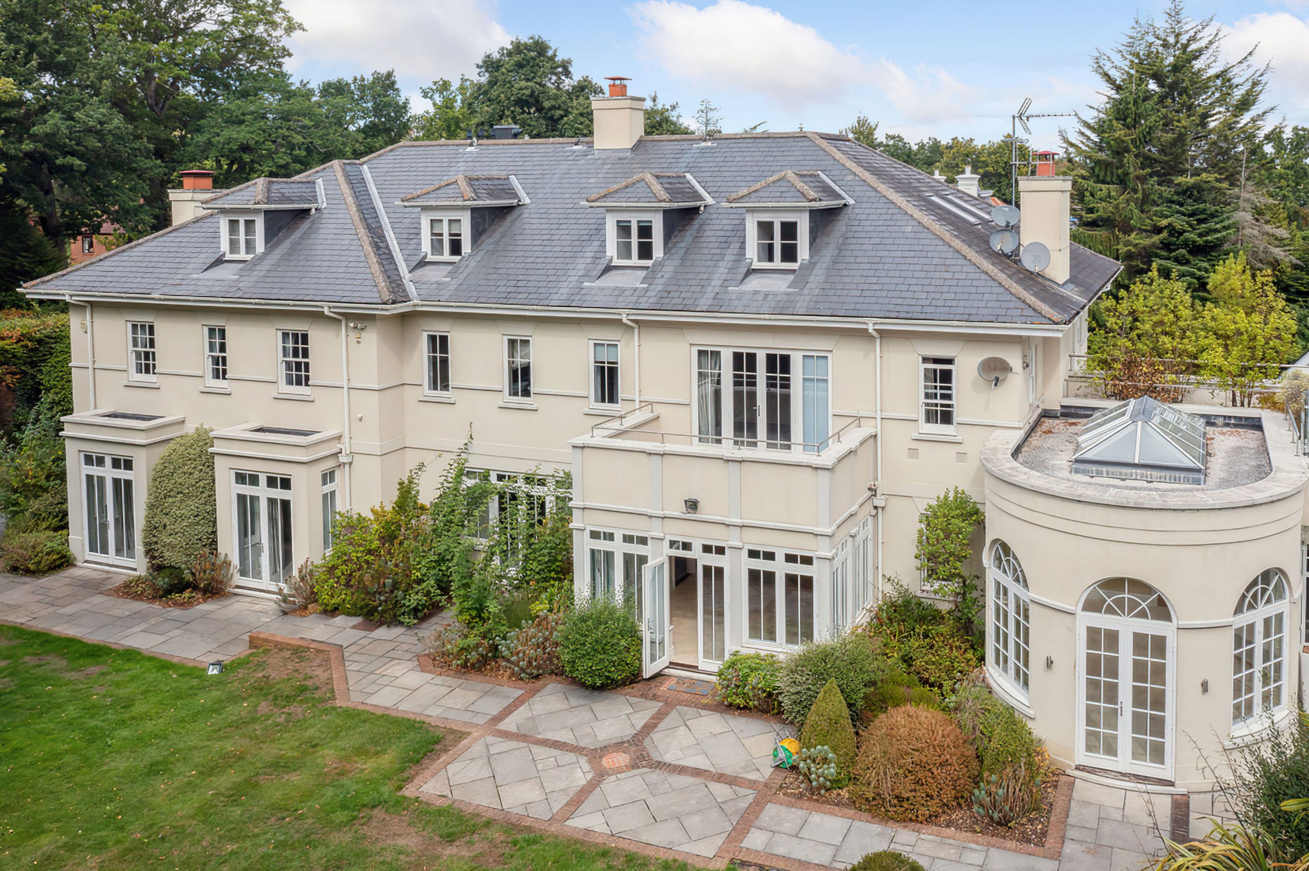 Unul dintre cele mai frumoase coance din New York își caută proprietar. Domeniul Stonewall Farm din New York este scos la vânzare