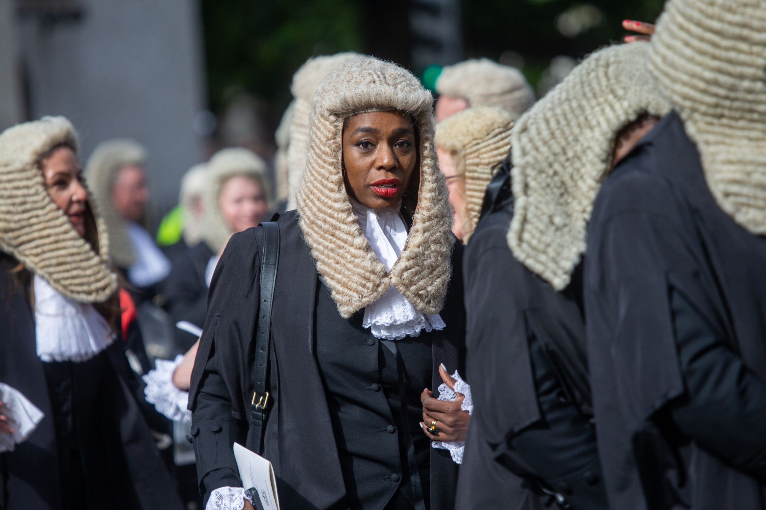 RAPORT. Magistrații europeni au mai multe șanse de a fi femei, cu excepția funcțiilor de conducere