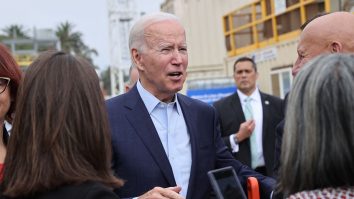 Sleepy Joe lovește din nou! Liderul lumii s-a apucat să dea sfaturi de dating. „Fără tipi serioși până la 30 de ani”