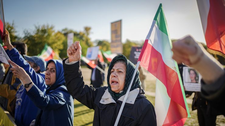 Manifestanții iranieni sfidează represiunea și ies din nou în stradă pentru a protesta împotriva liderilor clerici
