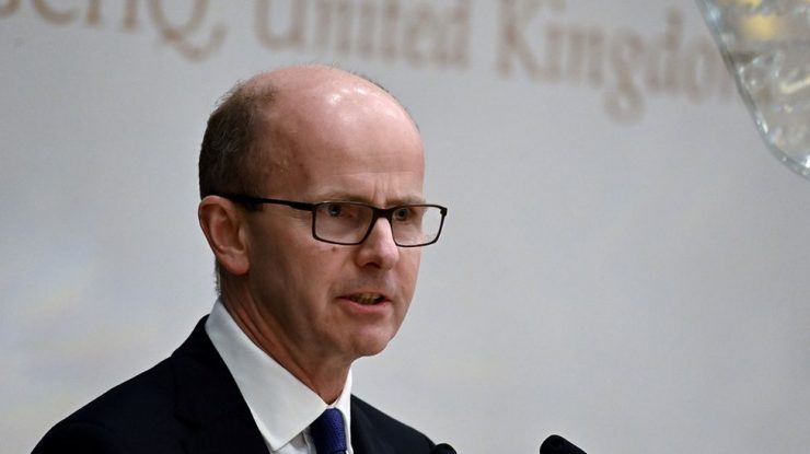 Șeful spionajului britanic spune că rușii încep să înțeleagă că Putin a judecat greșit războiul din Ucraina