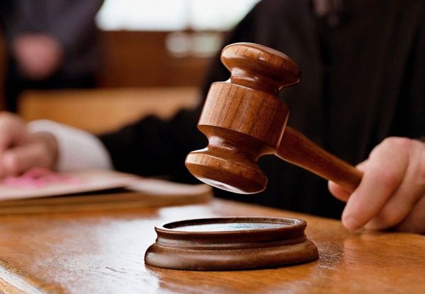 Cinci adolescenți din Hong Kong au fost condamnați la trei ani de detenție. Este primul caz de securitate în care au fost implicați minori